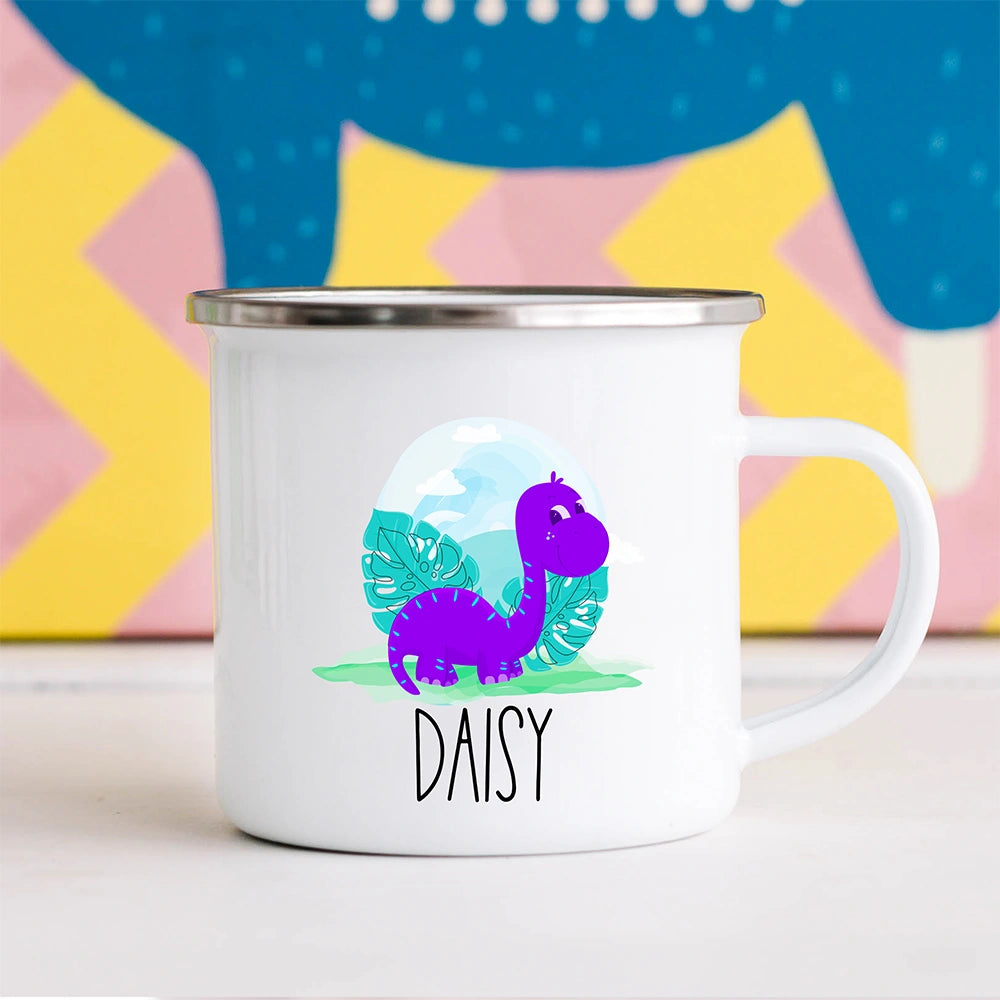 Detail of the easy-to-grasp enamel-coated stainless steel handle on the custom kids mug