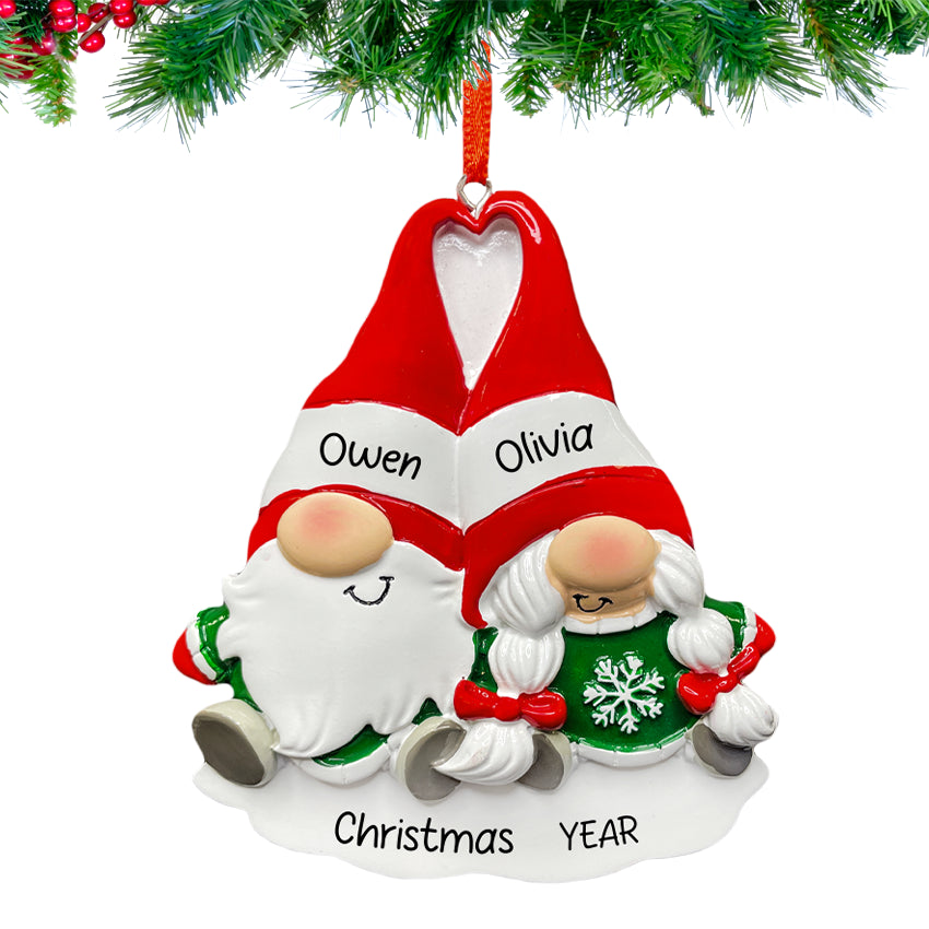 Christmas gnome couple ornament personalized, a delightful keepsake to celebrate the festive season.