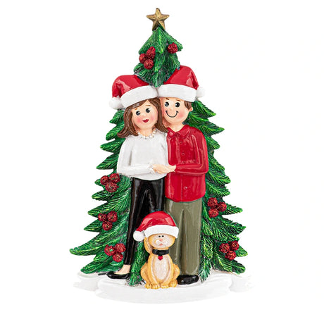 Close‑up of cat detail between figures on custom couple ornament